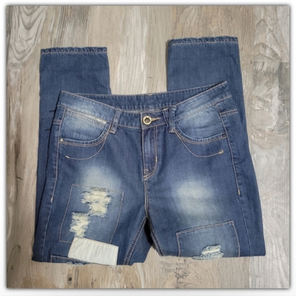 Ochirly distressed patch cropped jeans size small - Picture 2 of 8